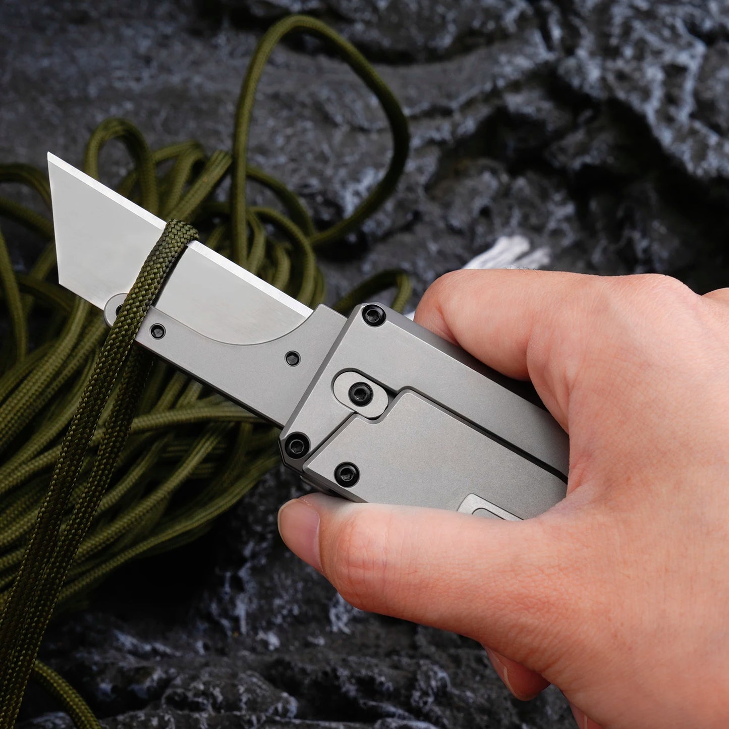 TGZUO Titanium Utility Knife Dual Purpose EDC Camping Tool