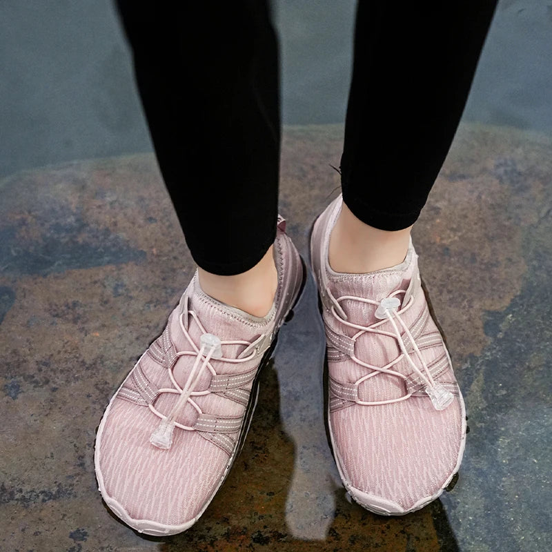 Women Aqua Shoes Anti-Slip Quick-Dry Beach Beach Barefoot Shoes Outdoor Lightweight Sneakers Hiking Surfing Boating Fishing